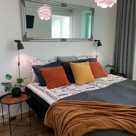 Starhomes Double Lux 8 Oulu Exteriér fotografie