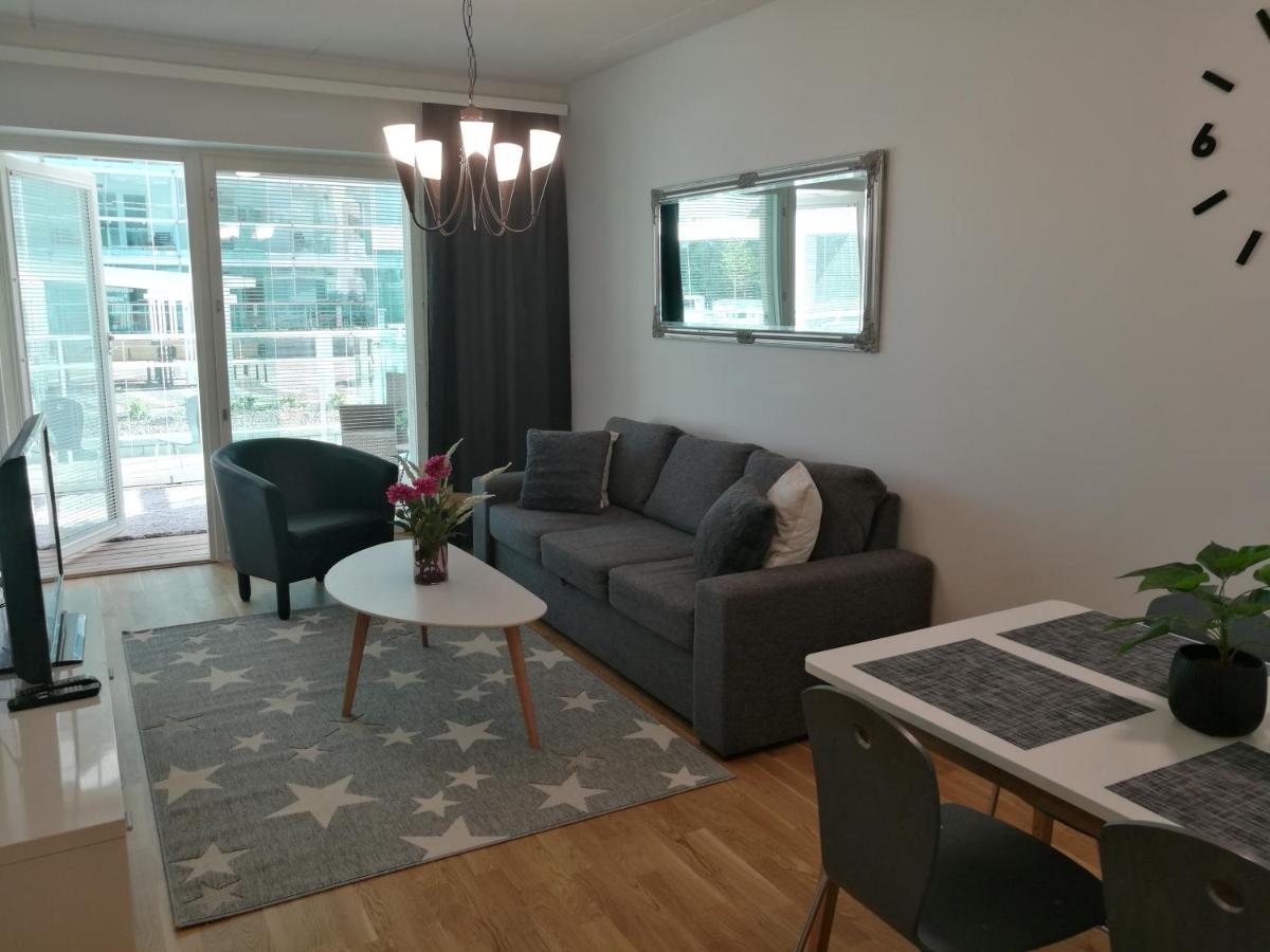 Starhomes Double Lux 8 Oulu Exteriér fotografie