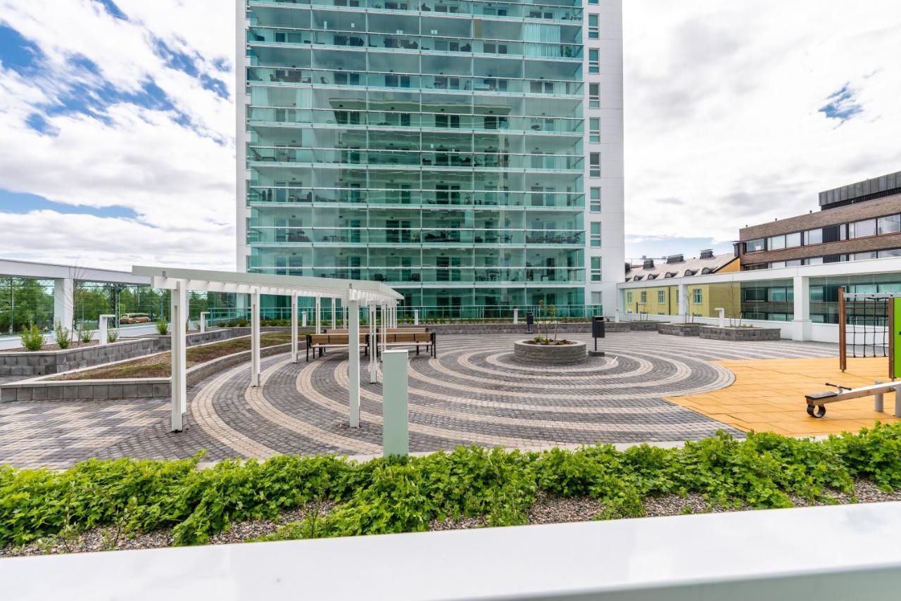 Starhomes Double Lux 8 Oulu Exteriér fotografie